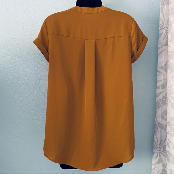 Simply Vera Vera Wang Mustard 1/4 Button Down Short Sleeve Blouse Size XS - Picture 4 of 6